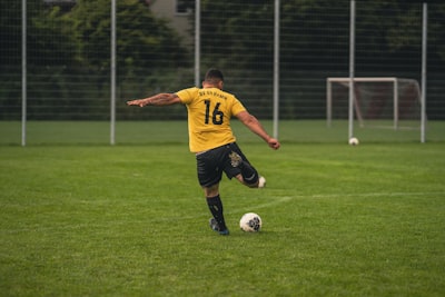 نهائيكأسالسوبرالأفريقيالأهليوالرجاءفيمواجهةتاريخية